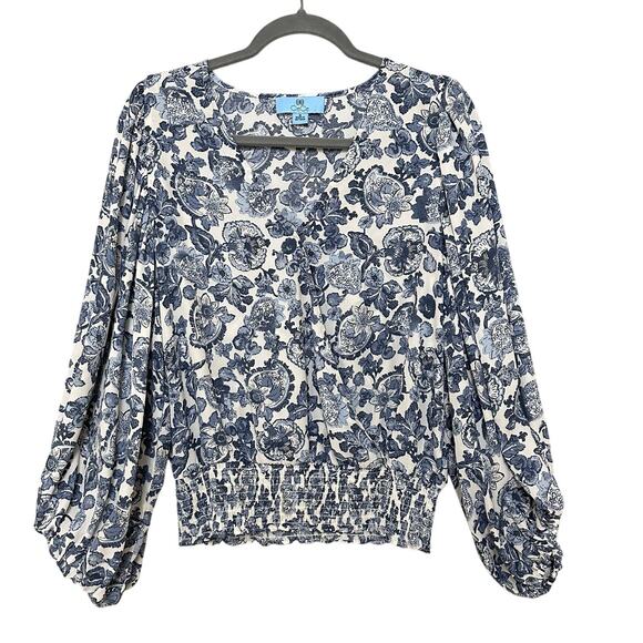 CeCe Blouse Women's M Blue White Floral Balloon Sleeve Smocked Waist V-Neck - Picture 1 of 9